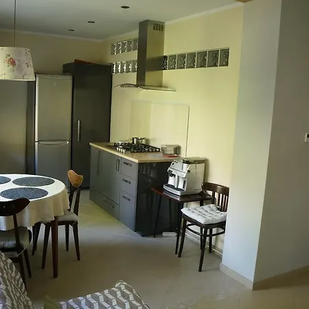 Duzy Apartament W Centrum Гижицко